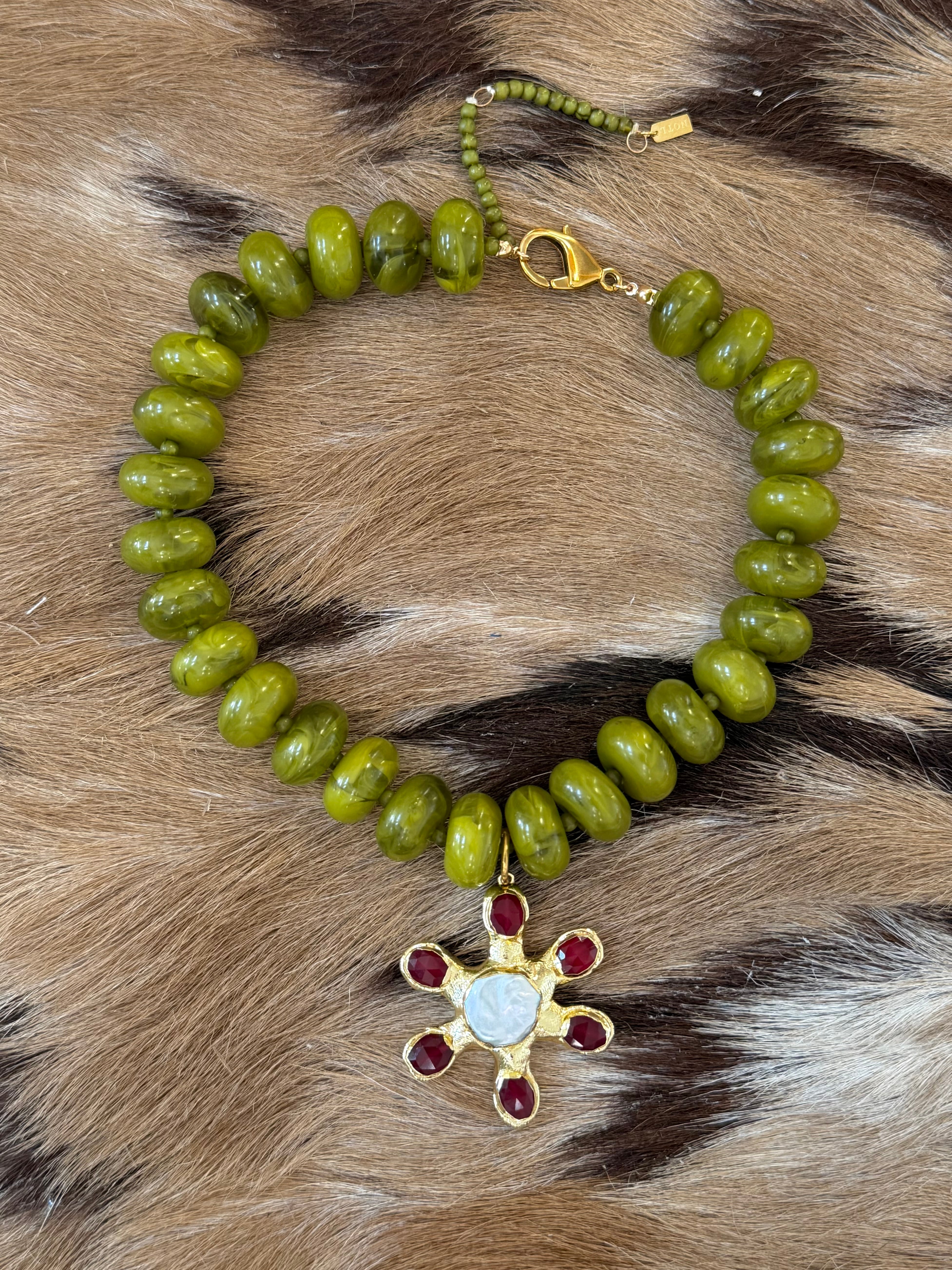 SIROCCO FLOWER necklace green