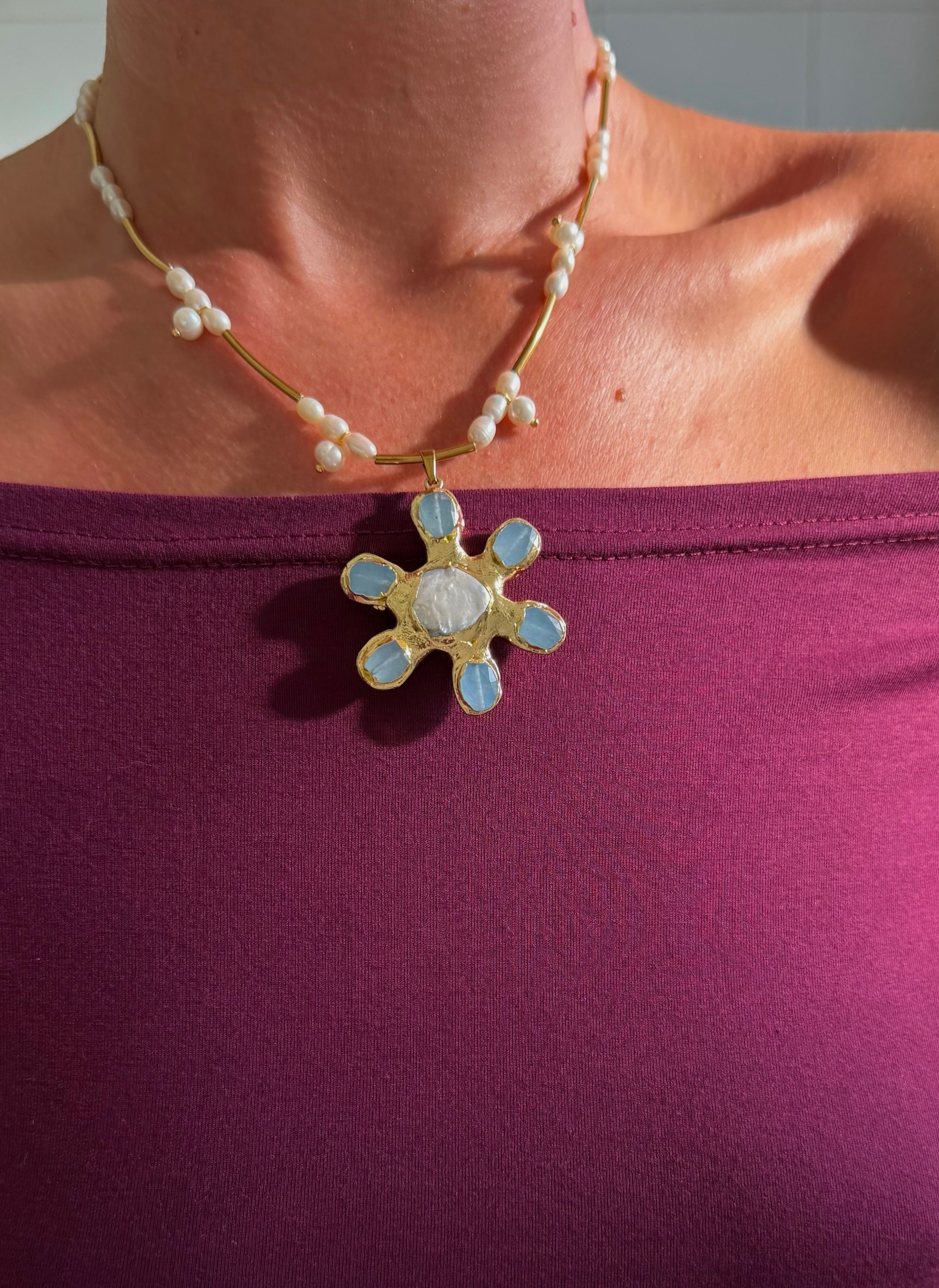 NERINA necklace blue