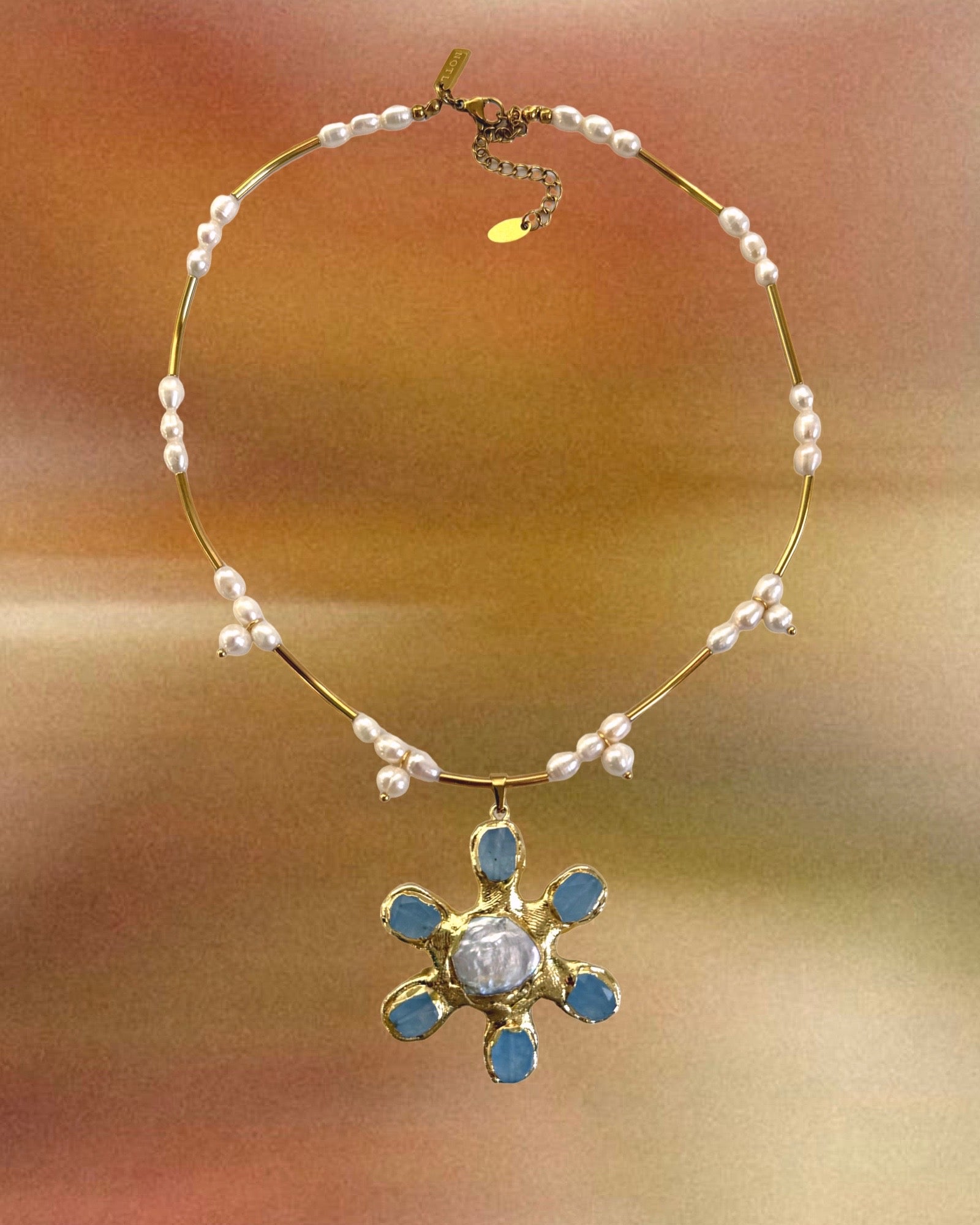 NERINA necklace blue