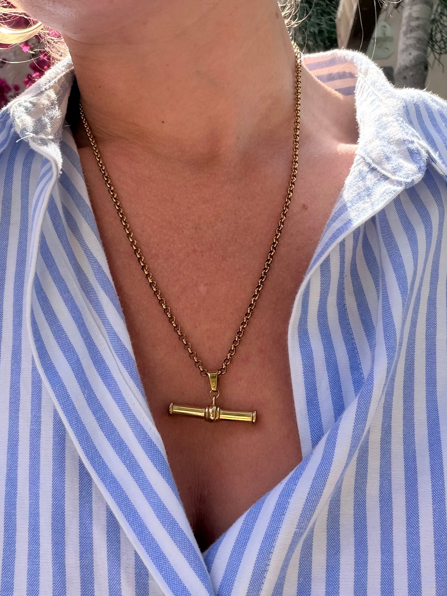 Petite T-Bar Necklace - Neckontheline