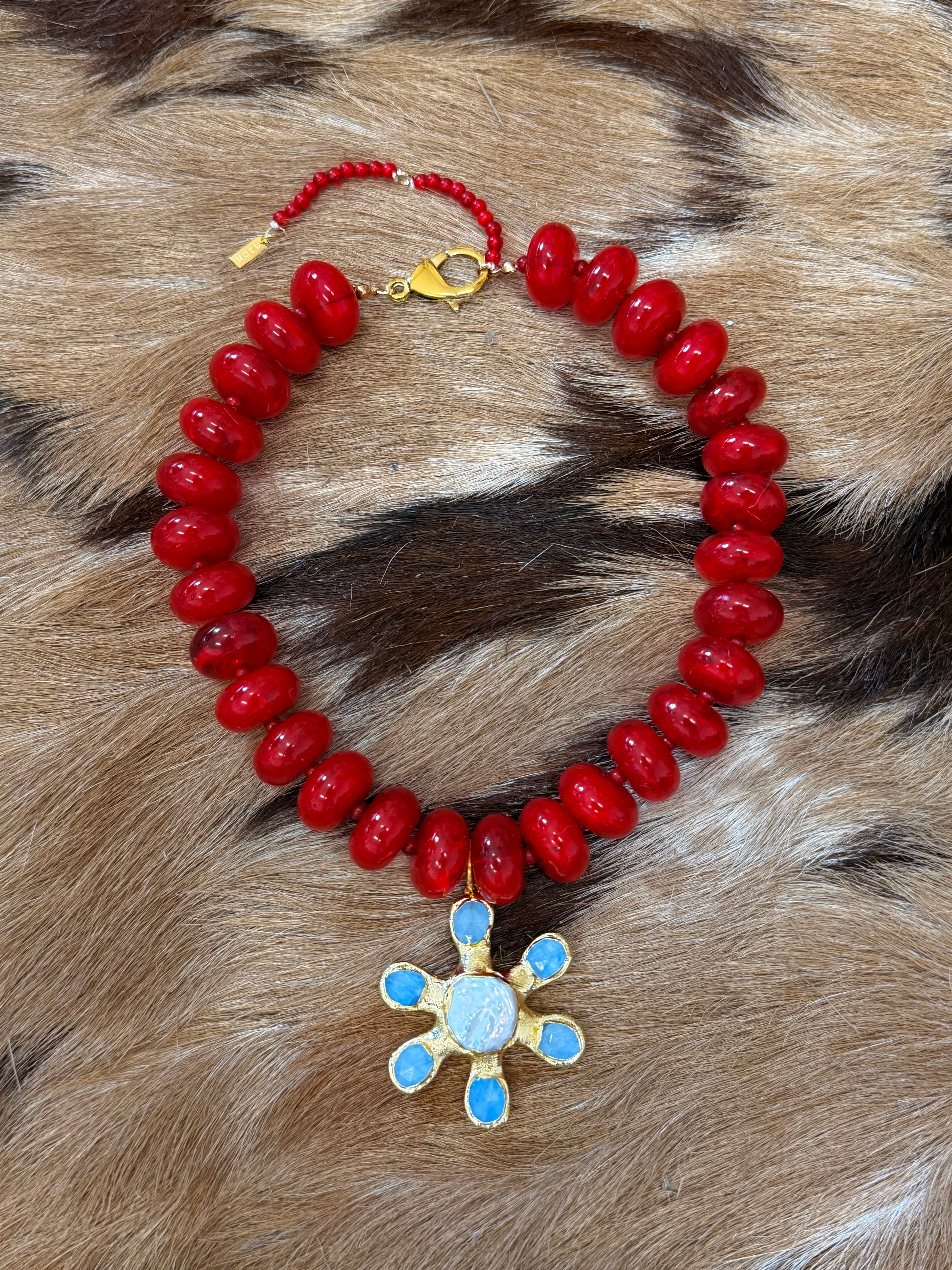 SIROCCO FLOWER necklace red