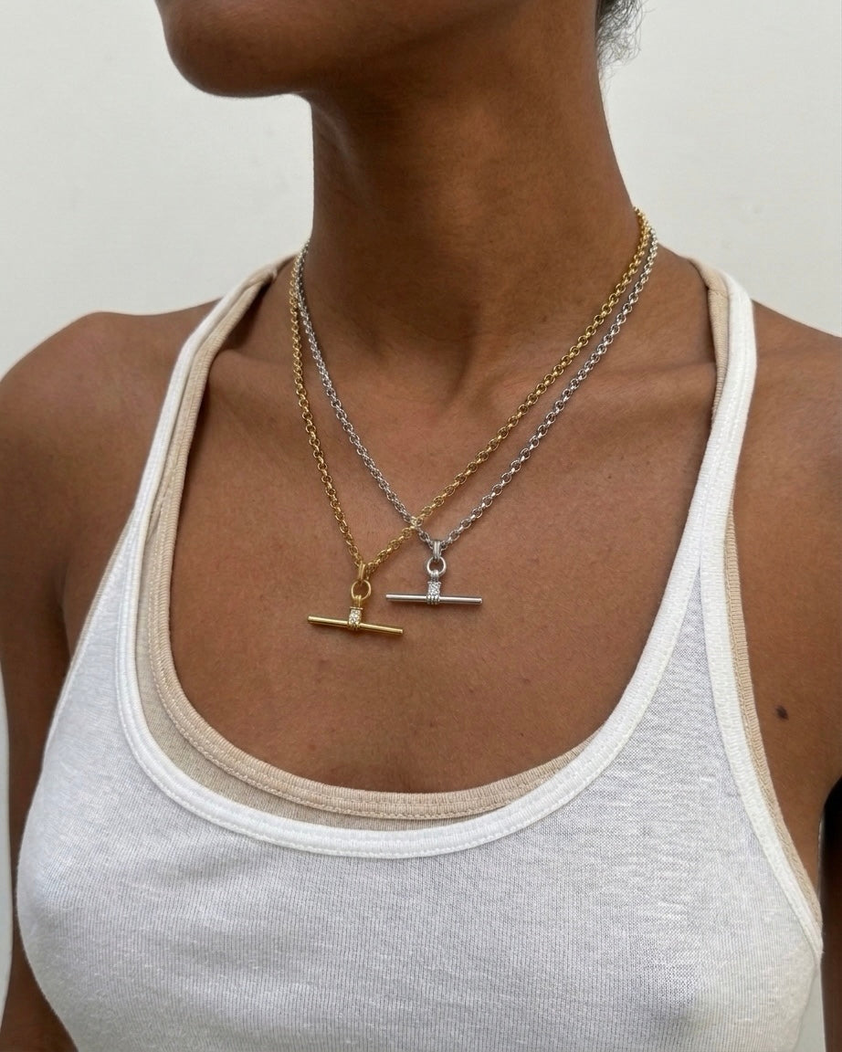 Diamanté T-Bar necklace silver - Neckontheline