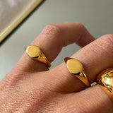 Mini signet ring - Neckontheline